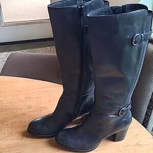 Women's BORN Riding boots Black Leather‎ Size 8/39 Heel EUC